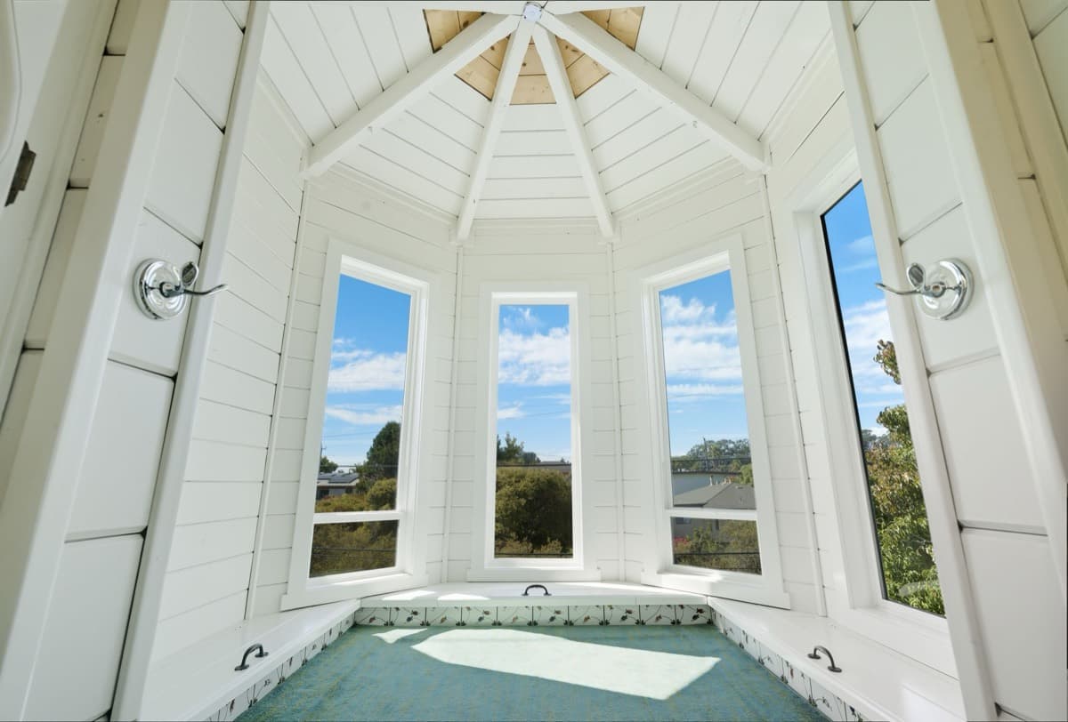 The turret window nook
